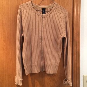 Summer Gap Stretch Sweater